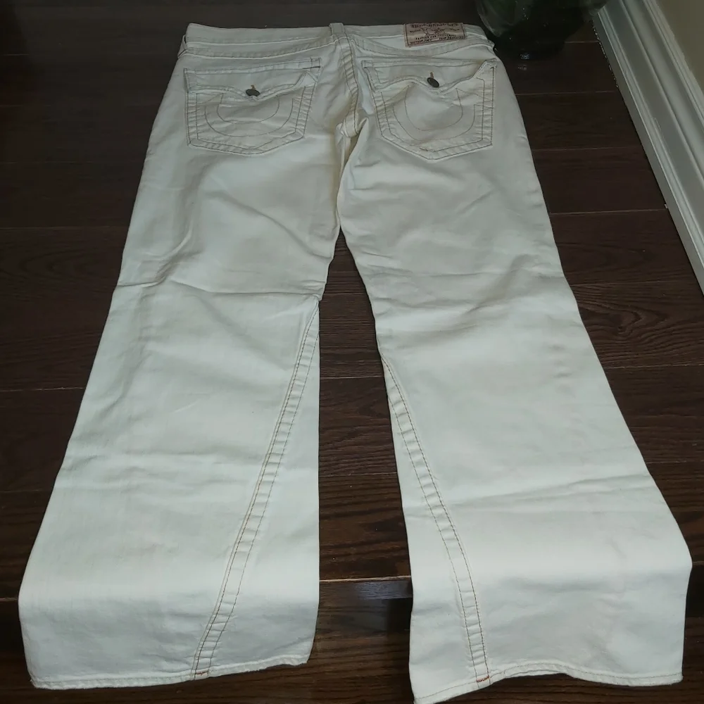 True Religion Ivory Jeans - Picture 8 of 13